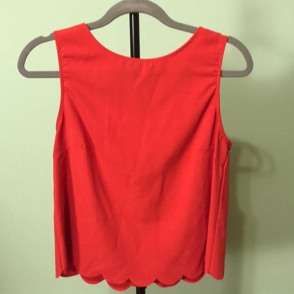 Top with scallop trim